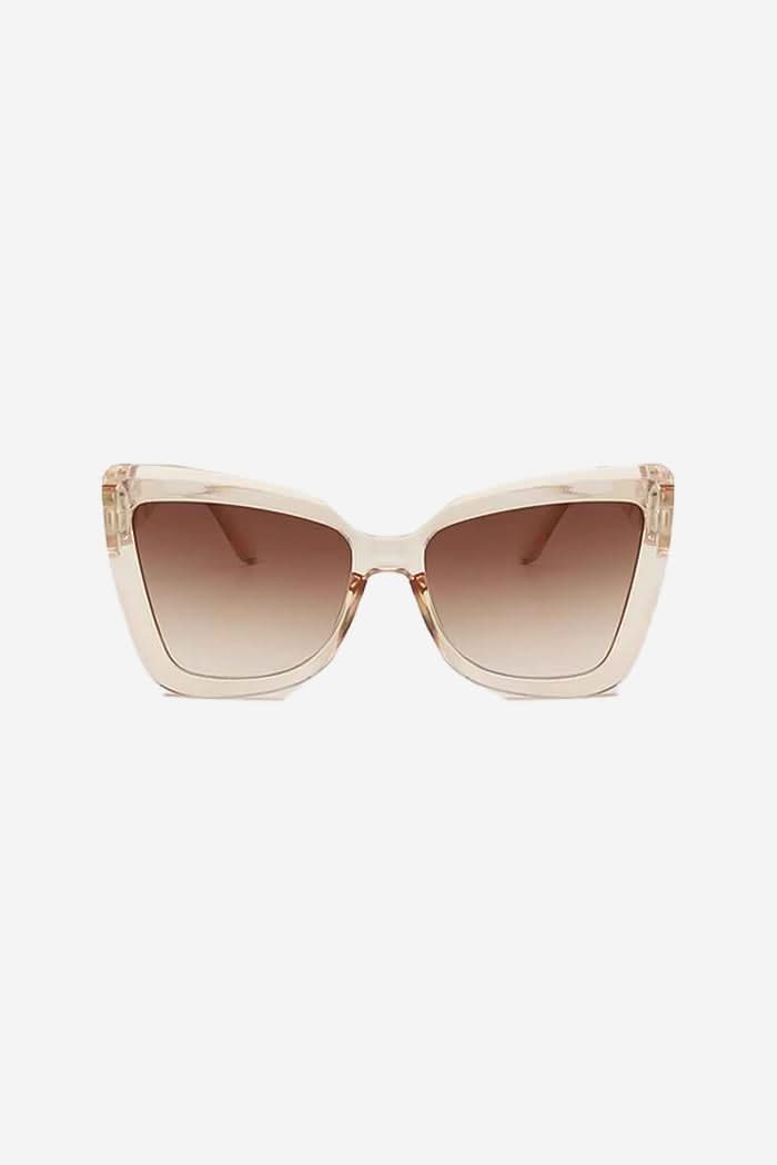 Oversized Cat-Eye Sunglasses with Interlocking Chain Temples – Beige