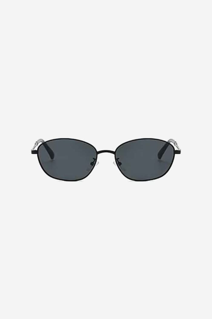 Slim Oval Sunglasses with Lightweight Metal Frame – Black