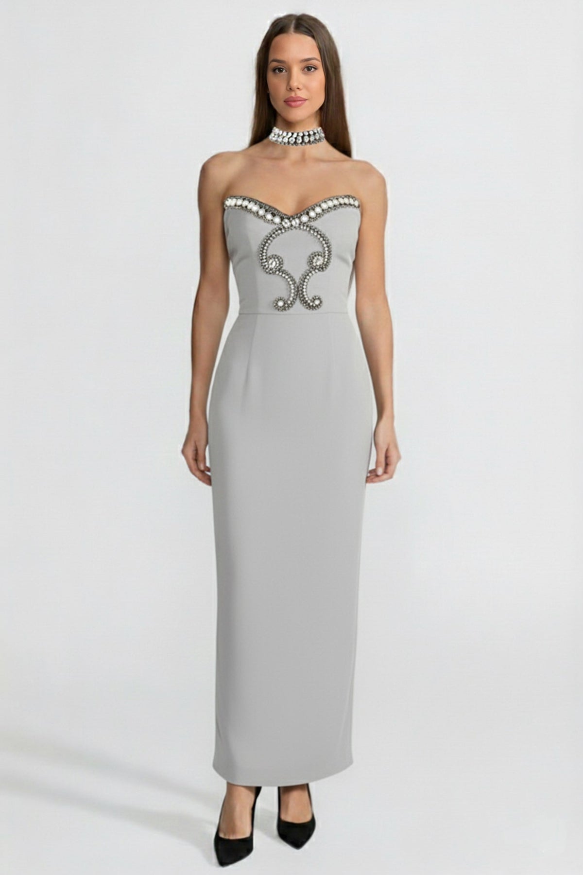 Crystal-Embellished Strapless Gown with Choker – Gray