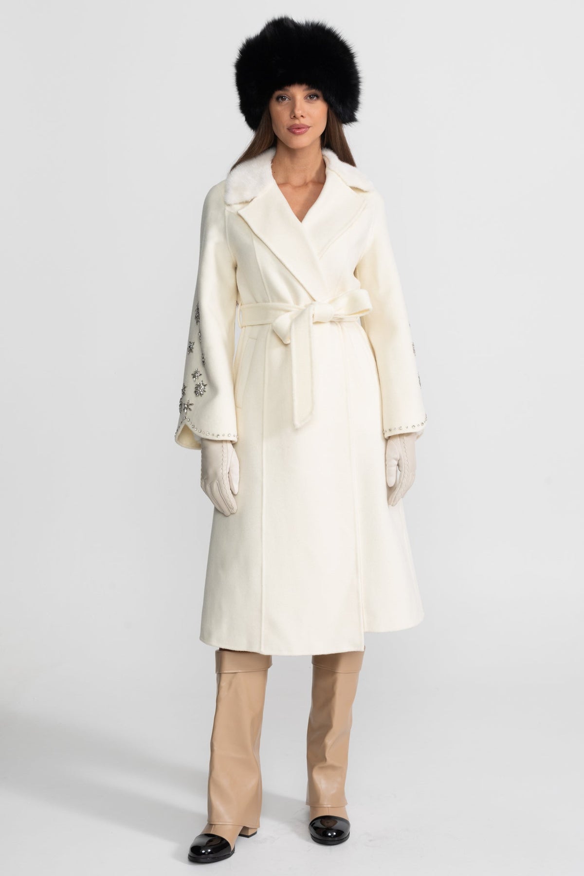Embellished Wool Overcoat With Fox Fur Collar – Ivoire