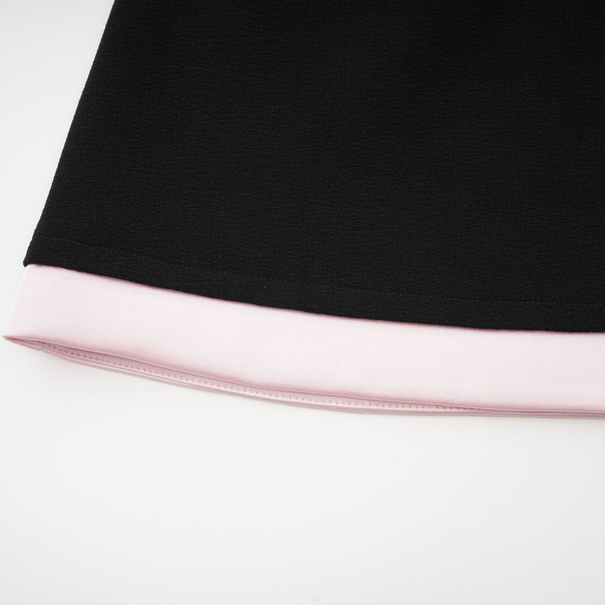 Uaine Black Two-Piece Jacket and Skirt Set (Final Sale-US Only)
