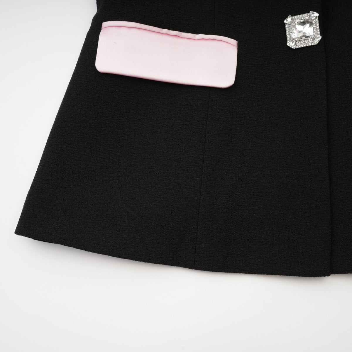 Uaine Black Two-Piece Jacket and Skirt Set (Final Sale-US Only)