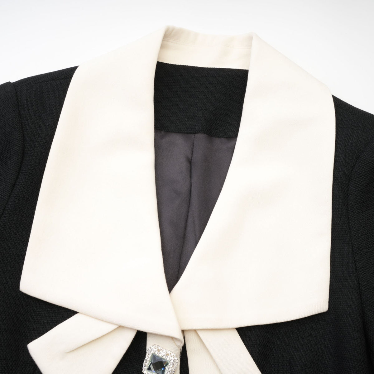 Odile black jacket & skirt matching set