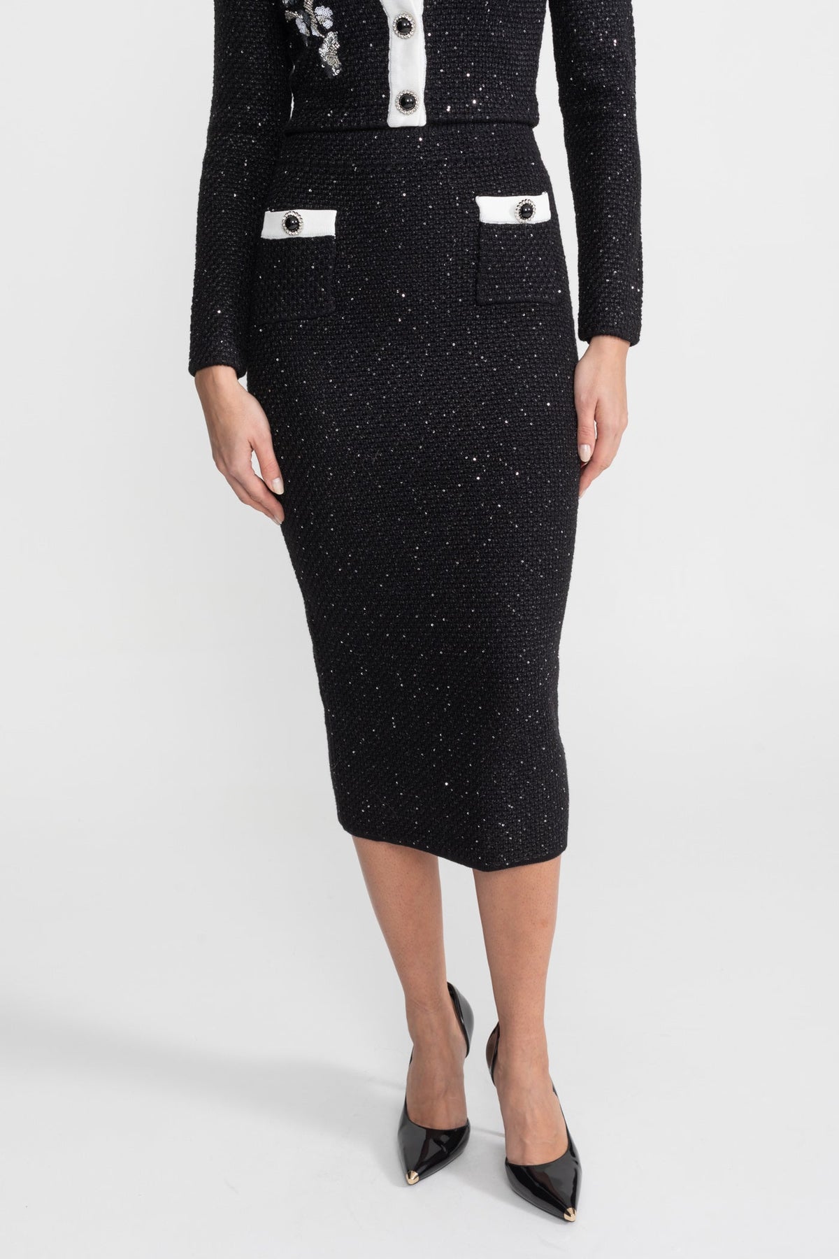 Embroidered Tweed Knit Co-Ord Set with Contrast Trim – Black