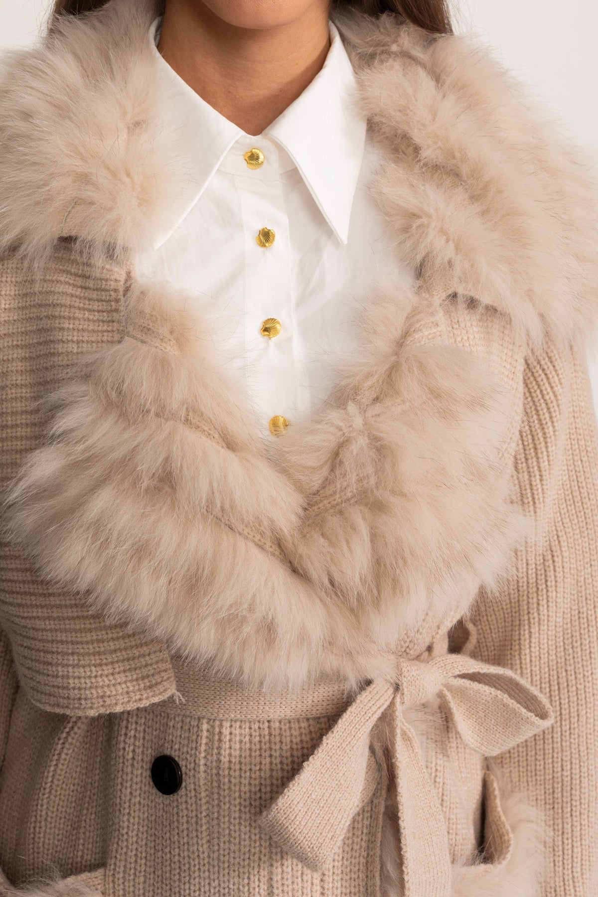 Double-Breasted Wool Knit Overcoat With Fur Trim – Beige