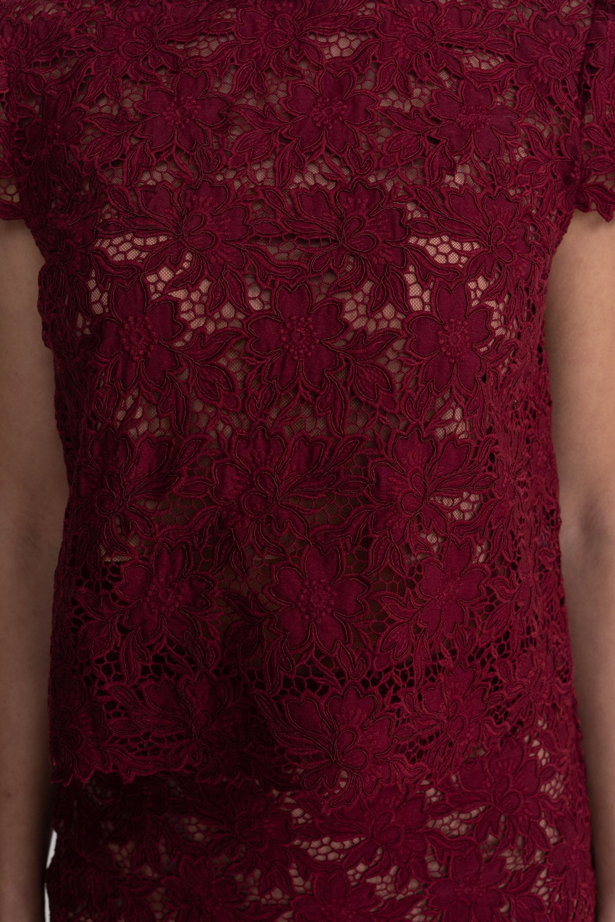 Lace Co-Ord Set With Short Sleeve Top And Crystal Embellished Neckline - Burgundy
