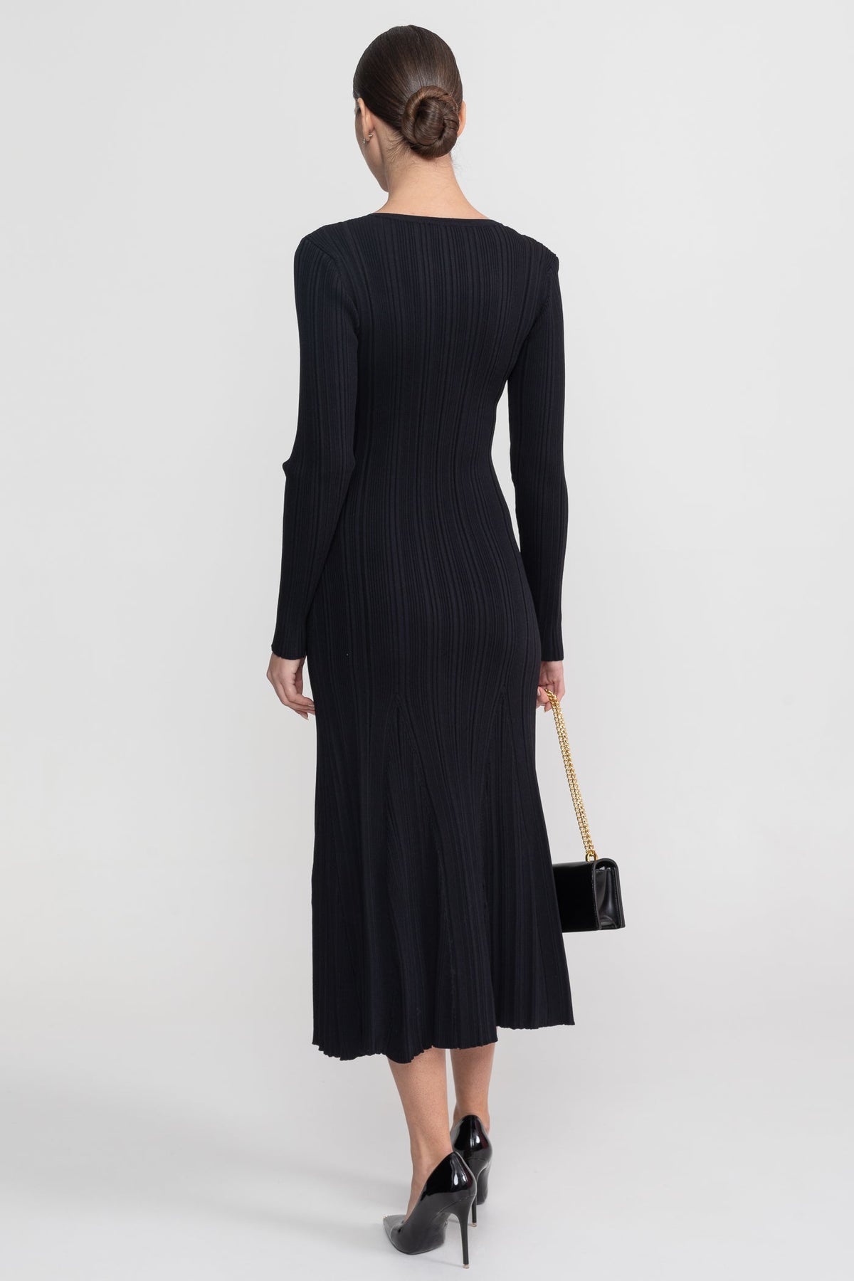 Ribbed Long Sleeve Midi Dress With Lace-Trim V-Neckline - Black