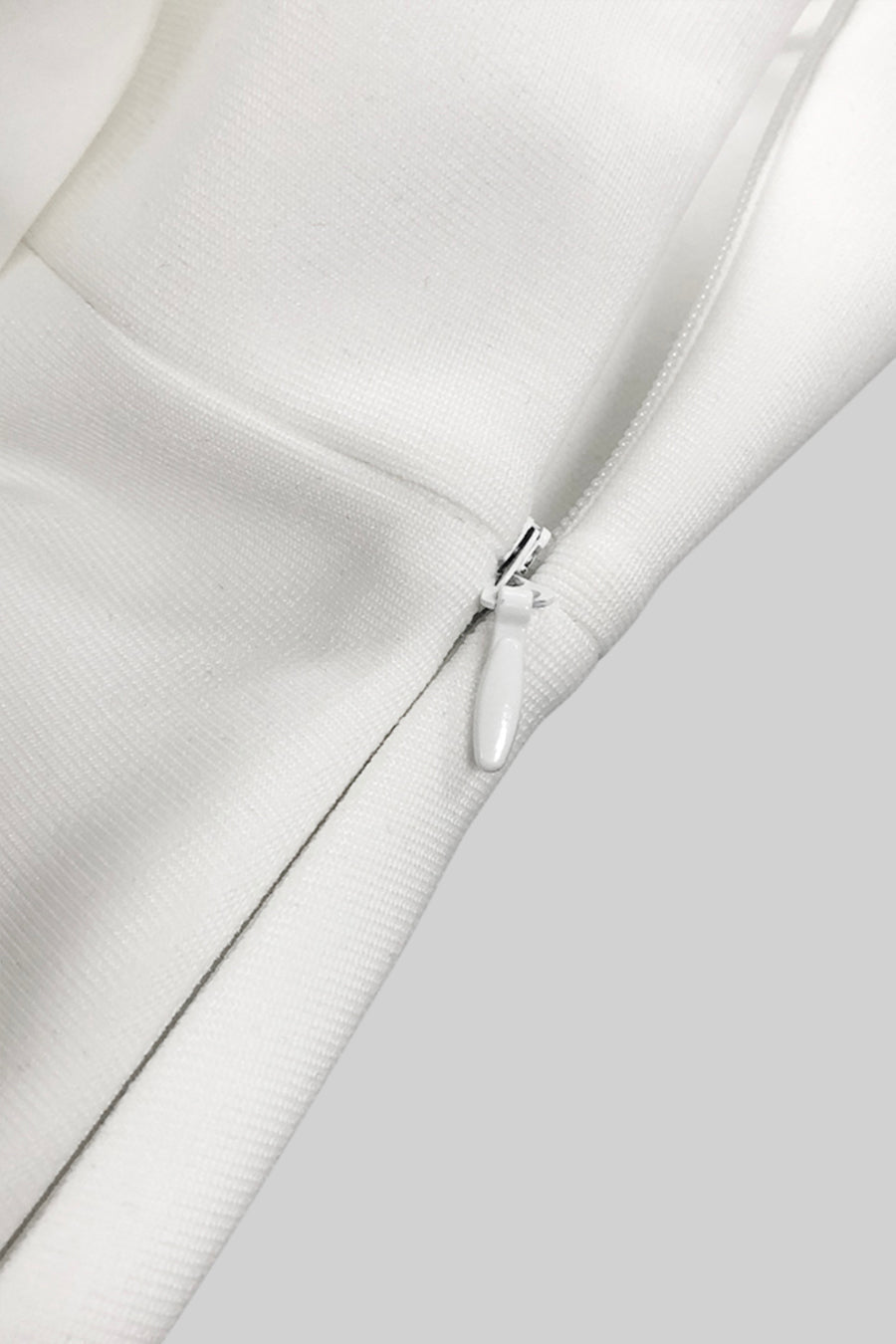 Elegant Dress With Back Bow Details - White