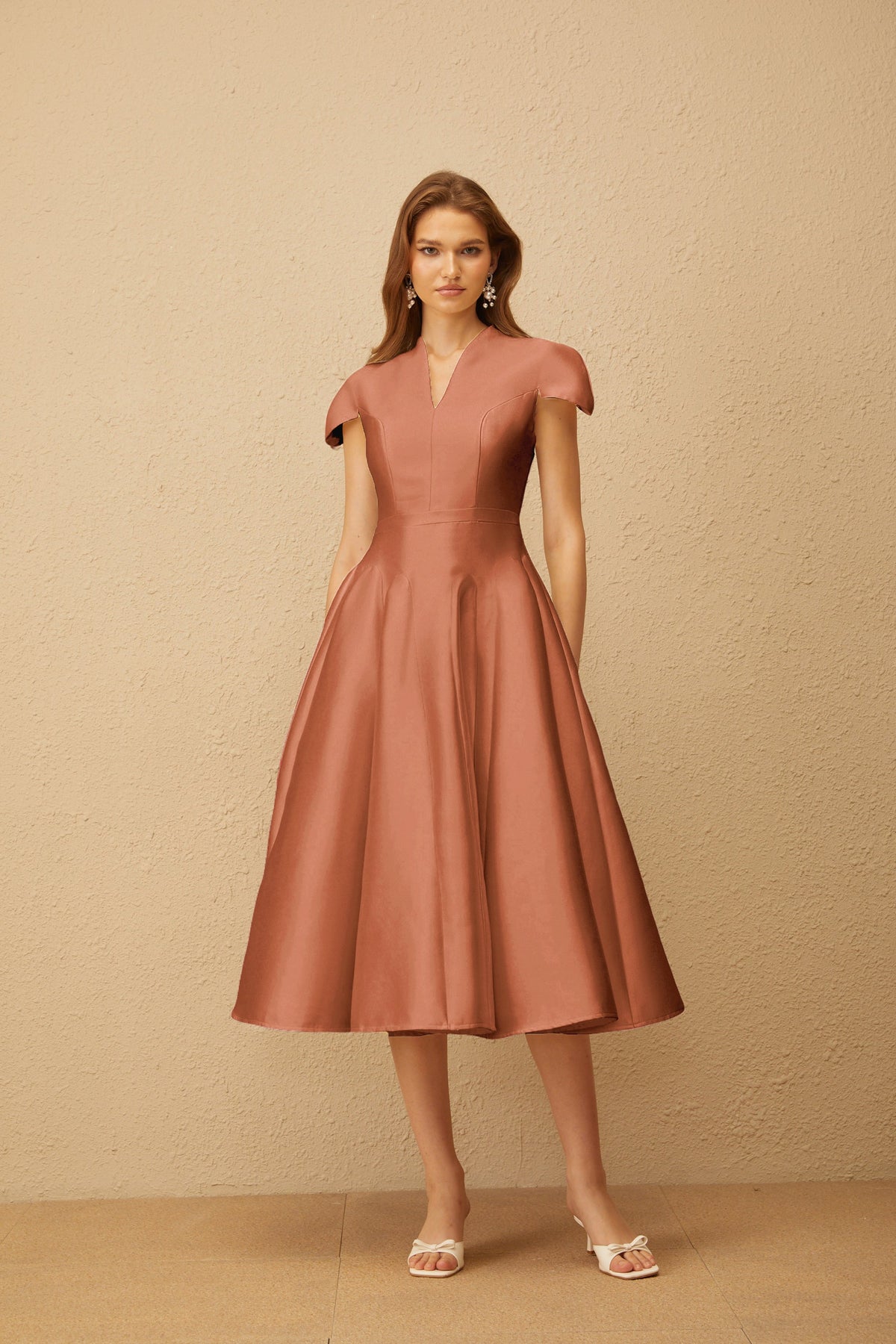Aventin Brown Godet Design Midi Dress