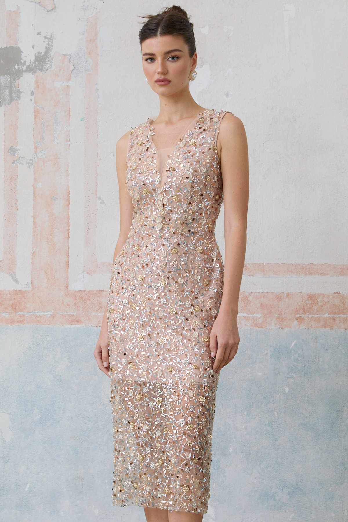 Marguerite embellished flower-motif fitted midi dress