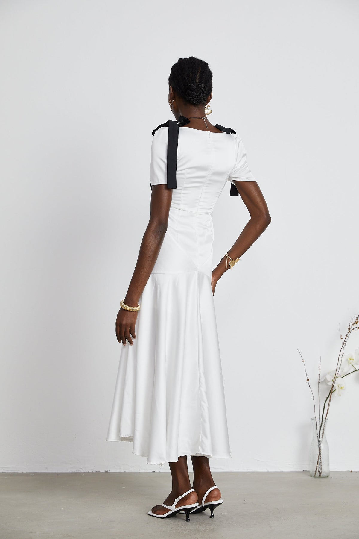 Cyrielle ribbon-detail puff-sleeve maxi dress