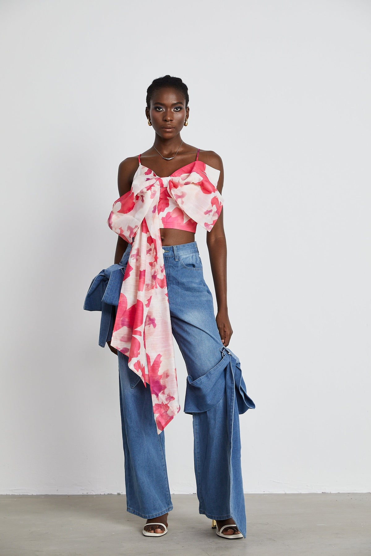 Ysabella bow-detail wide-leg jeans