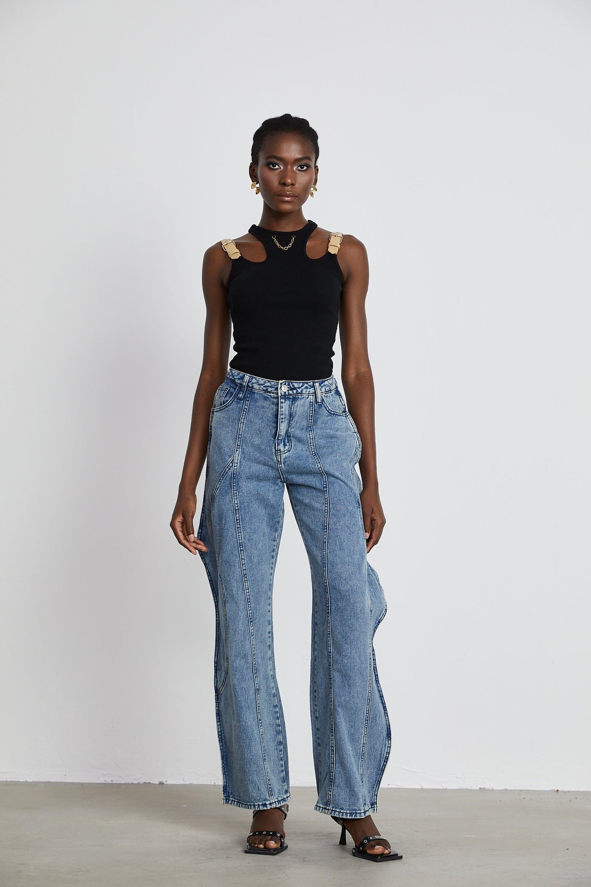 Brigitte asymmetrical wide-leg jeans