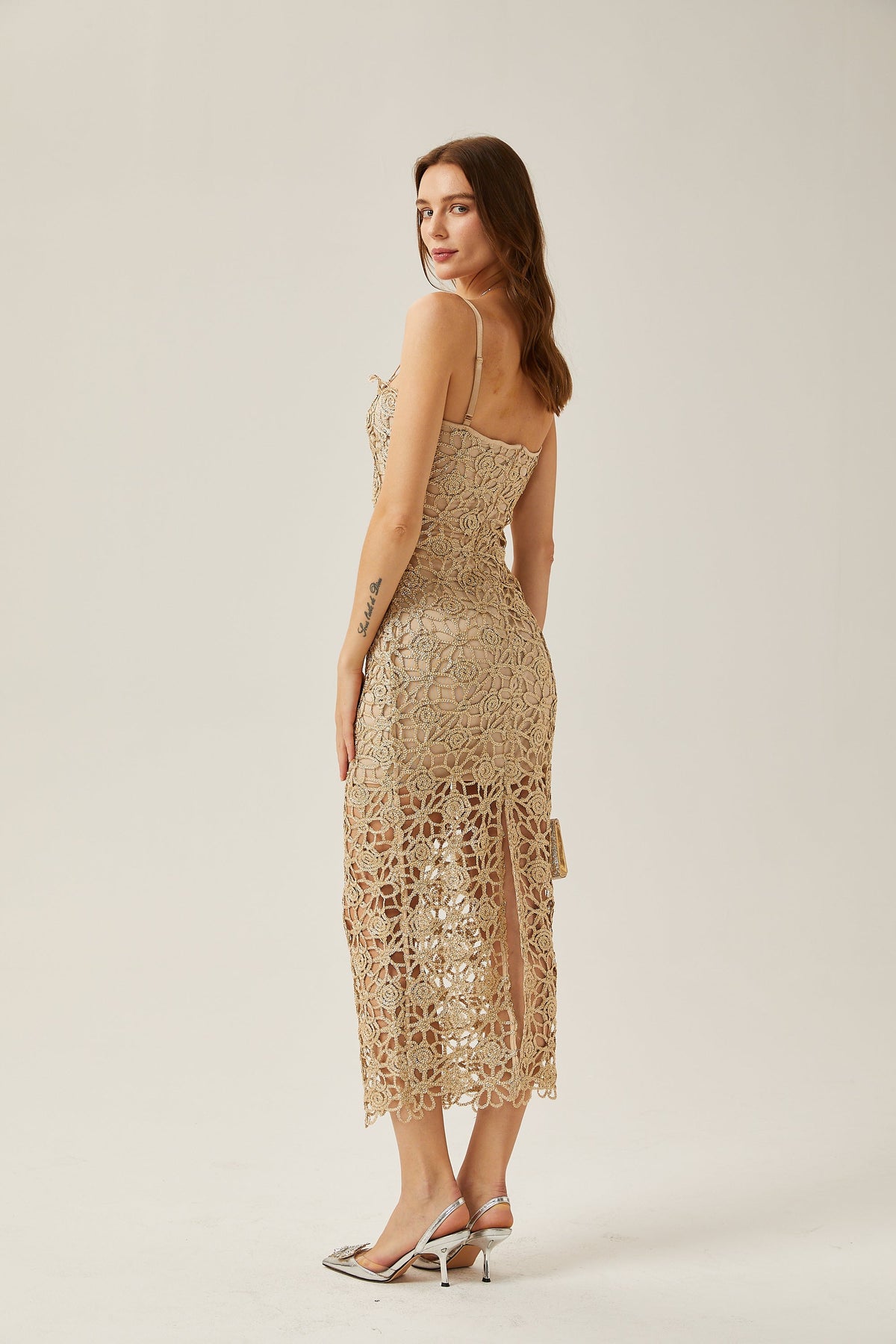 Béatrice floral-embroidered sleeveless midi dress