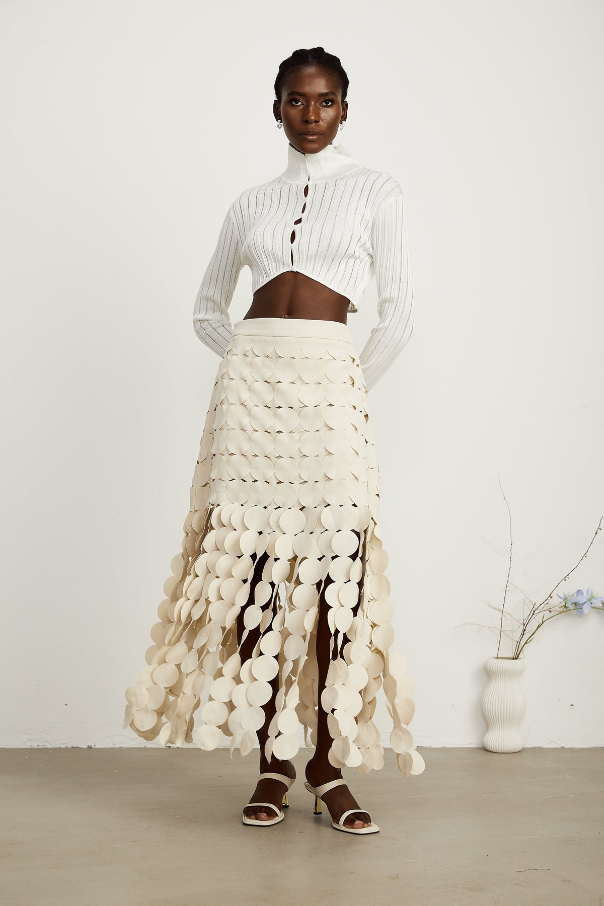 Hanna disc-design fringed maxi skirt in Neutrals