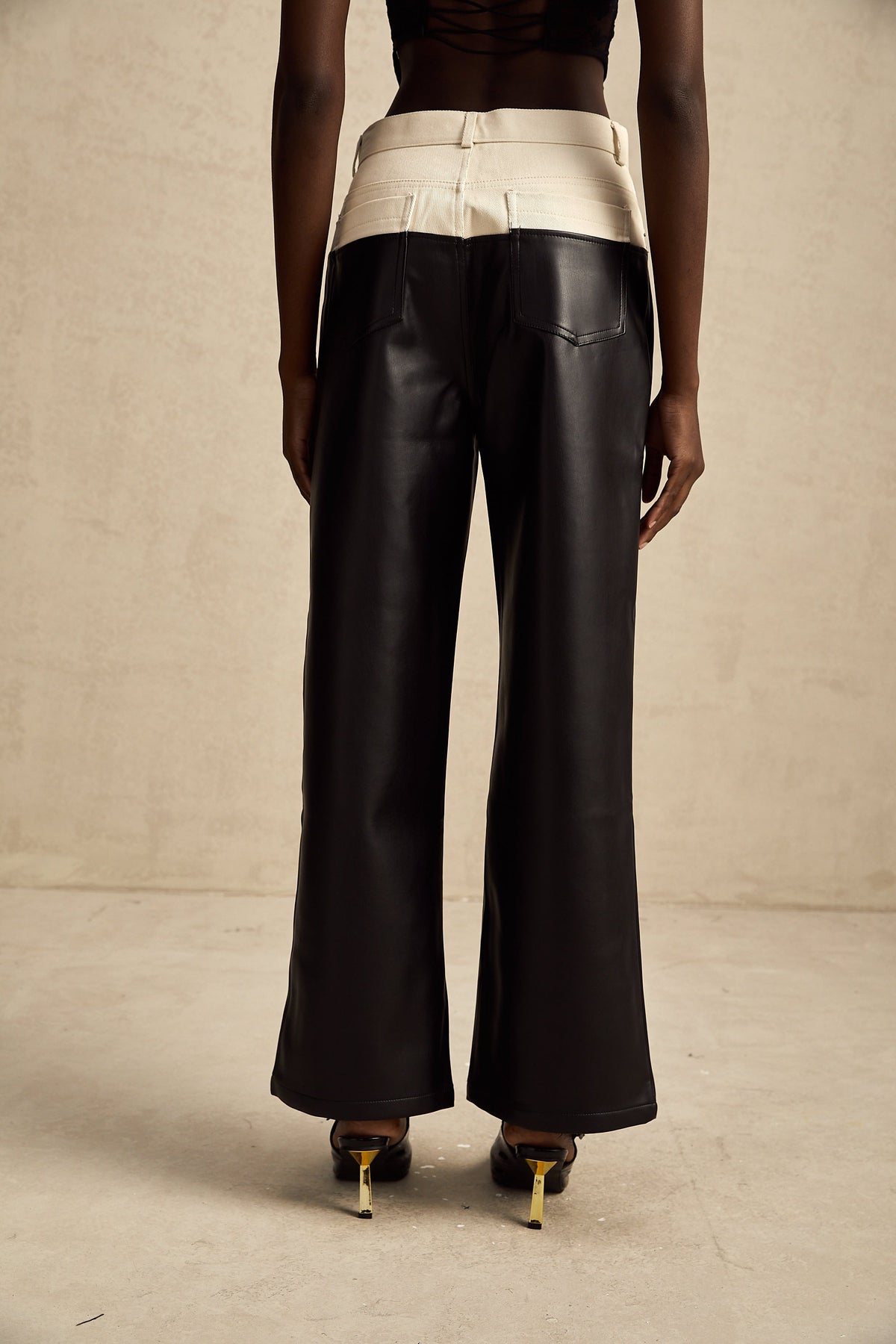 Clotilde contrast-color leather trousers - Black