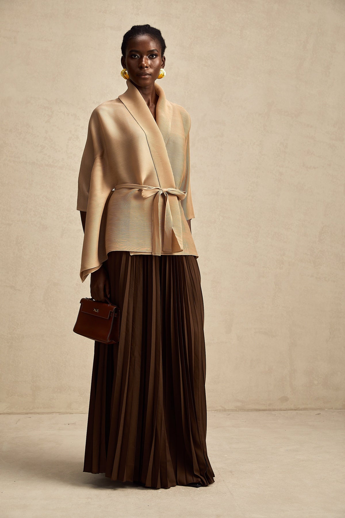Adèle cape-design pleated top & skirt matching set