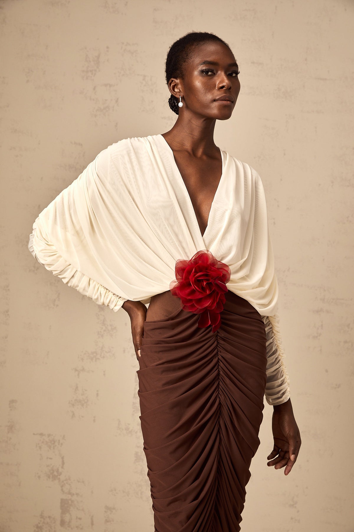 Léontine color-blocked flower-brooch ruched midi dress (Final Sale-US Only)