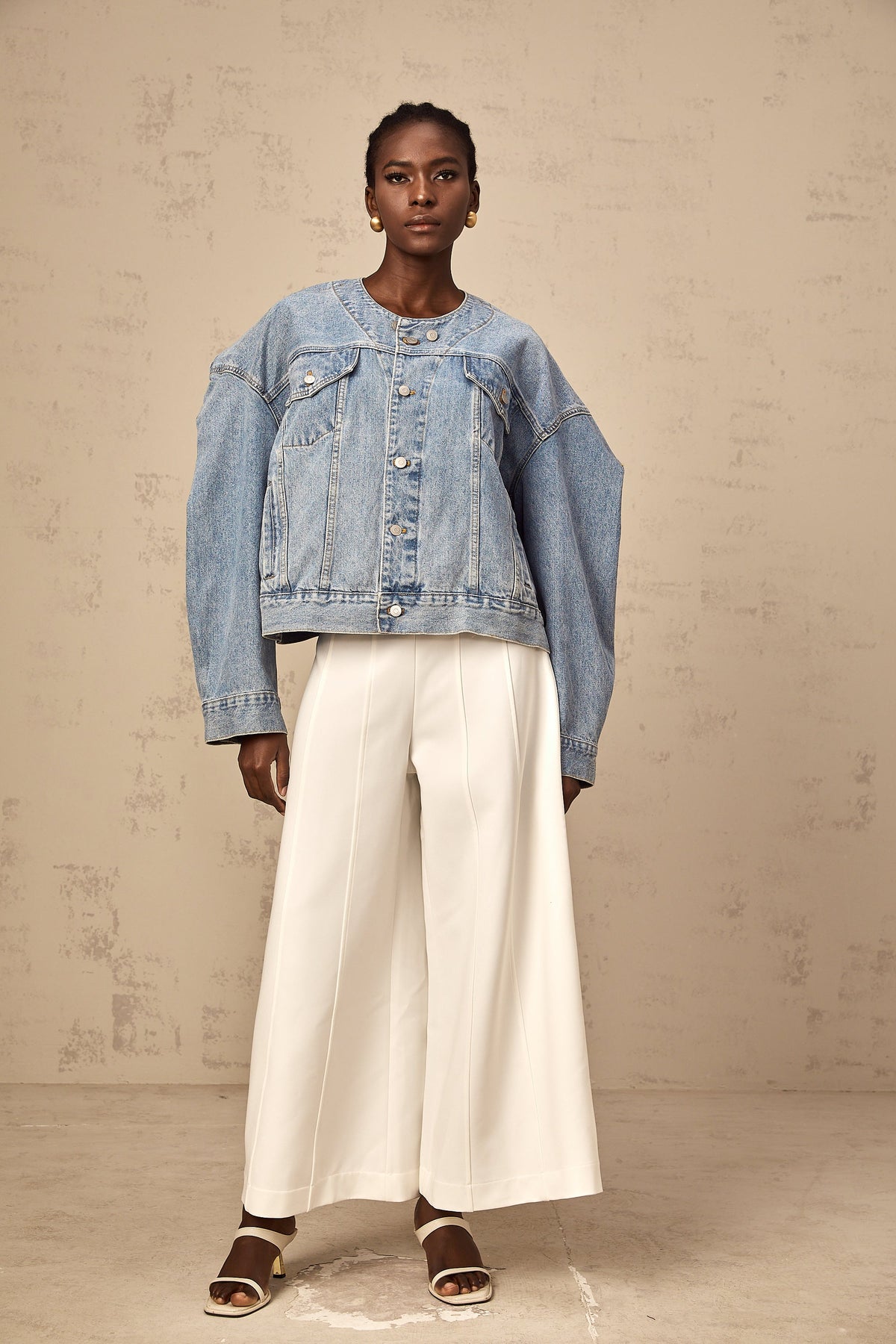 Isabelle blue collarless denim jacket
