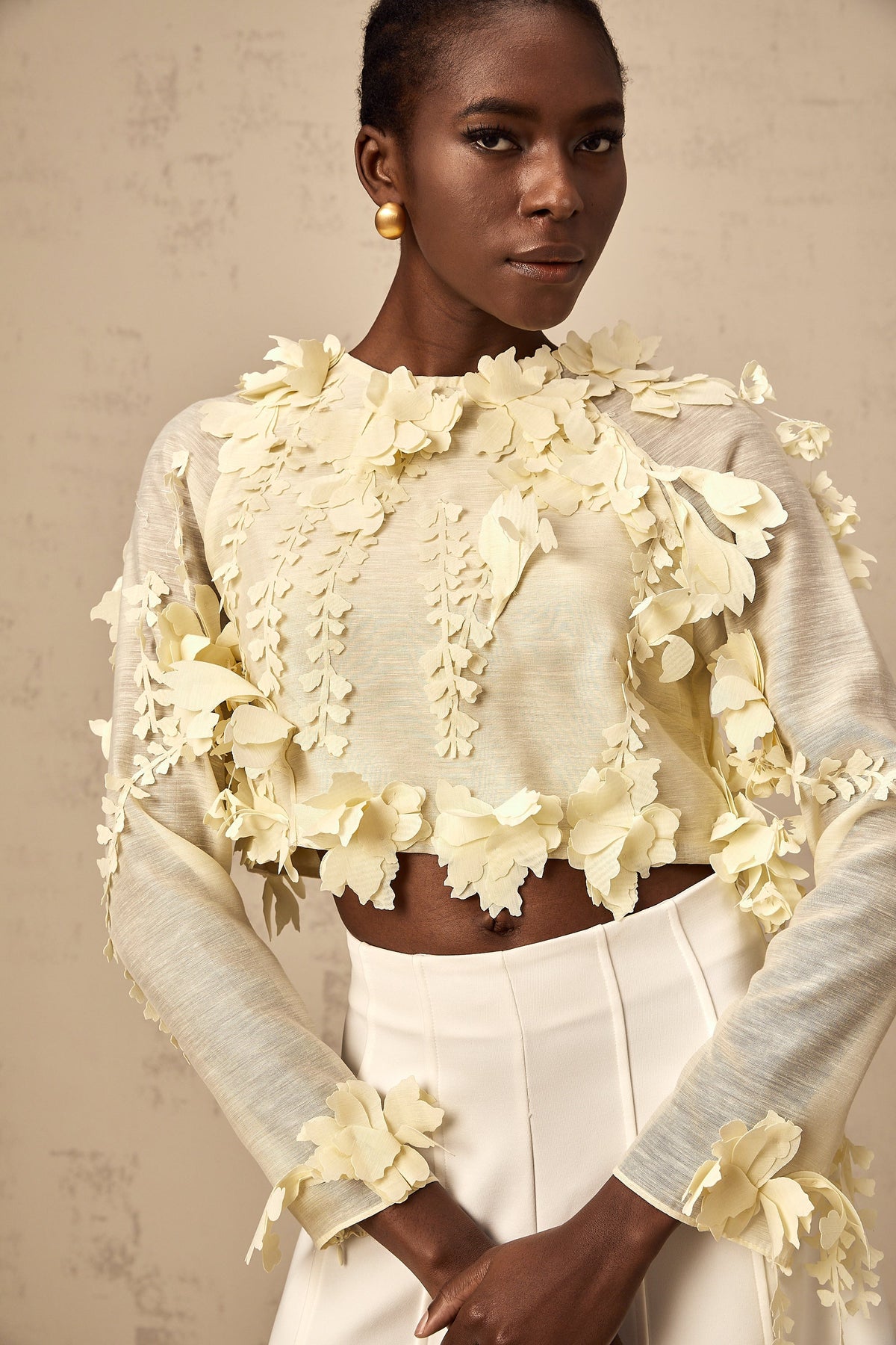 Rosalie light-yellow 3d-petal cropped blouse