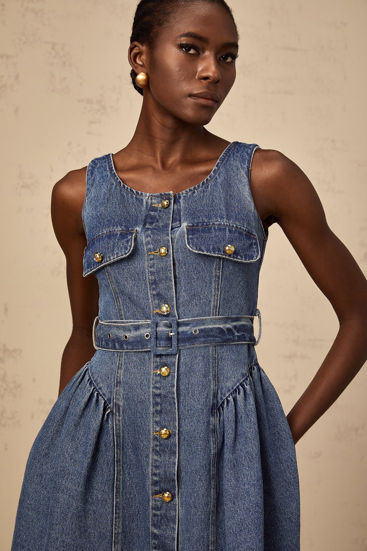 Vérane blue belted denim mini dress