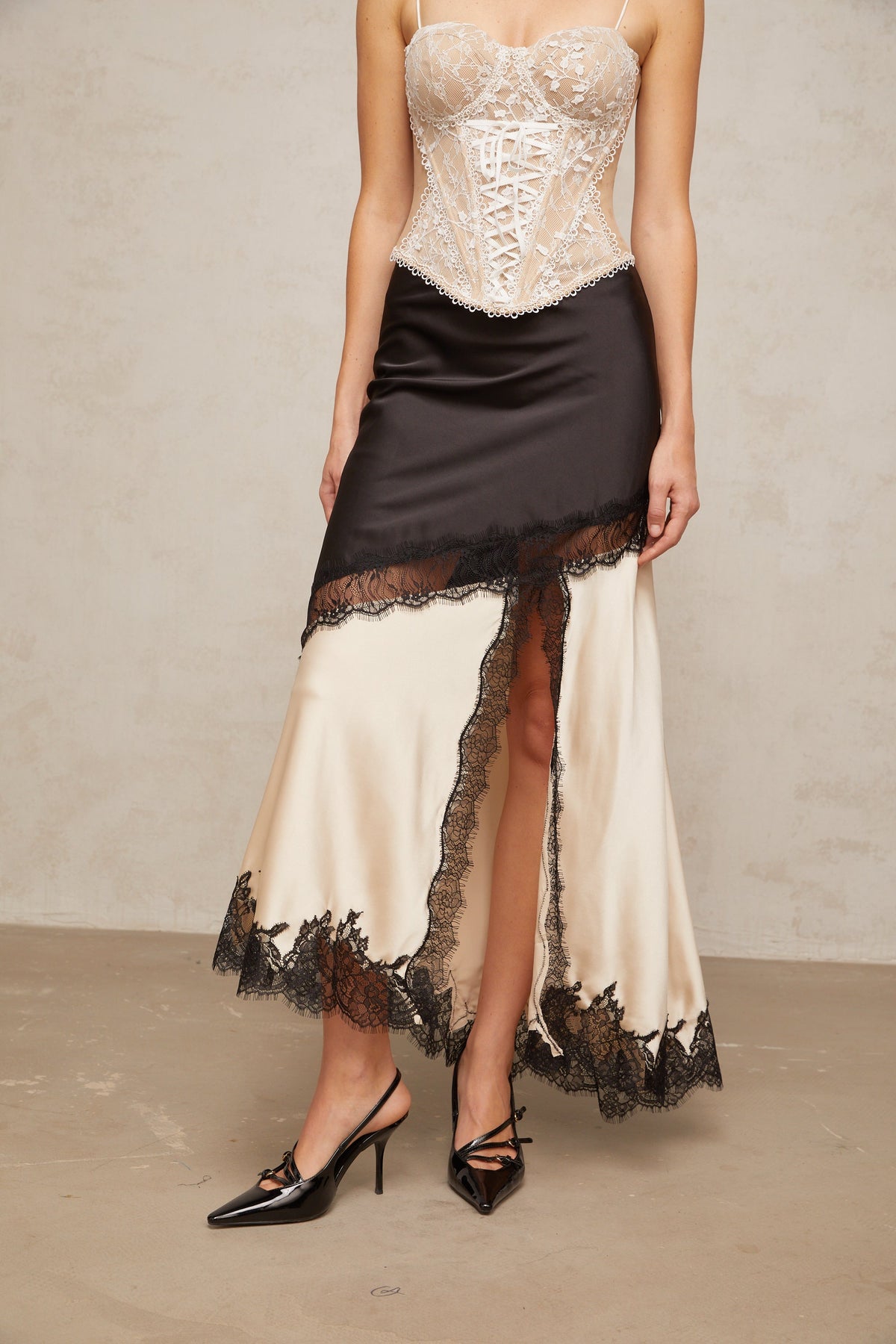 Raphaëlle lace-panel asymmetrical satin skirt