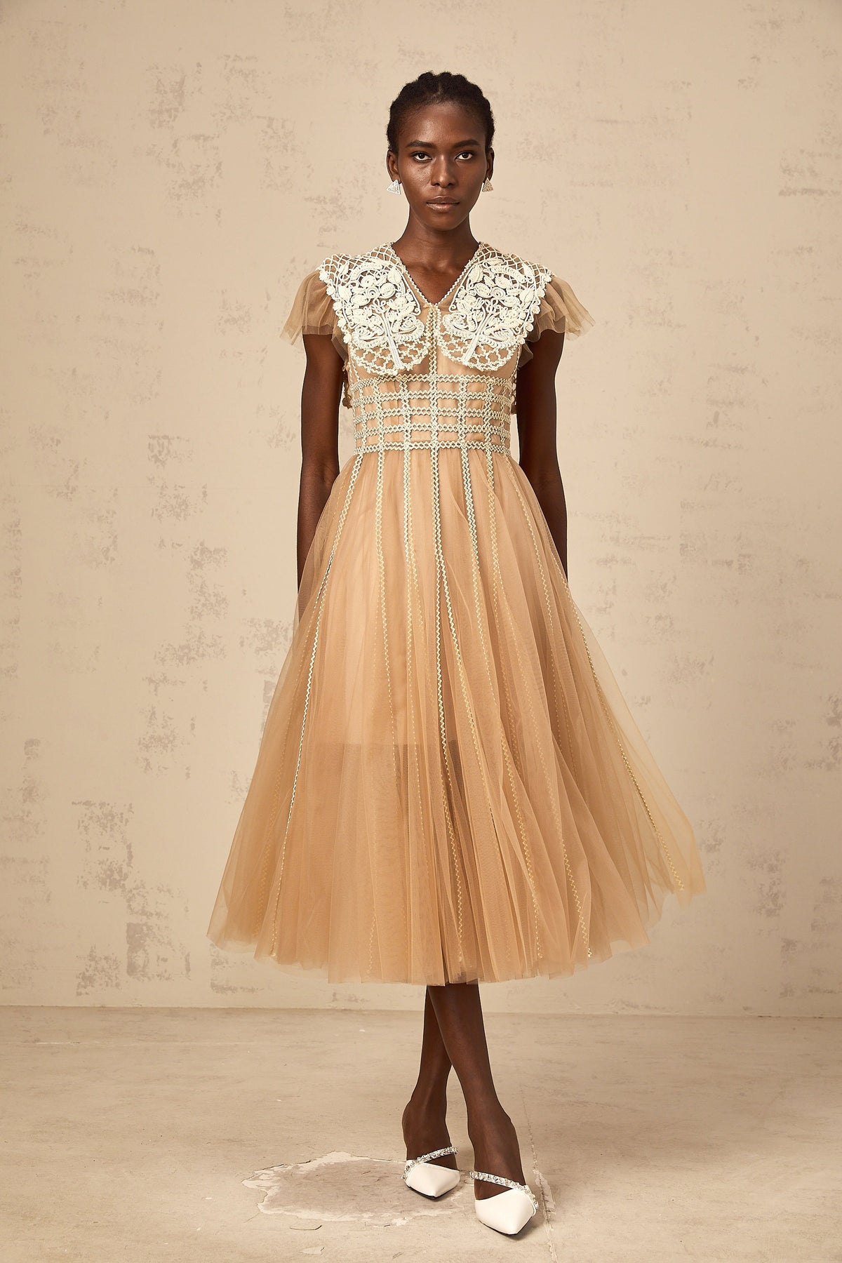 Léonor neutrals lace-panel tulle midi dress