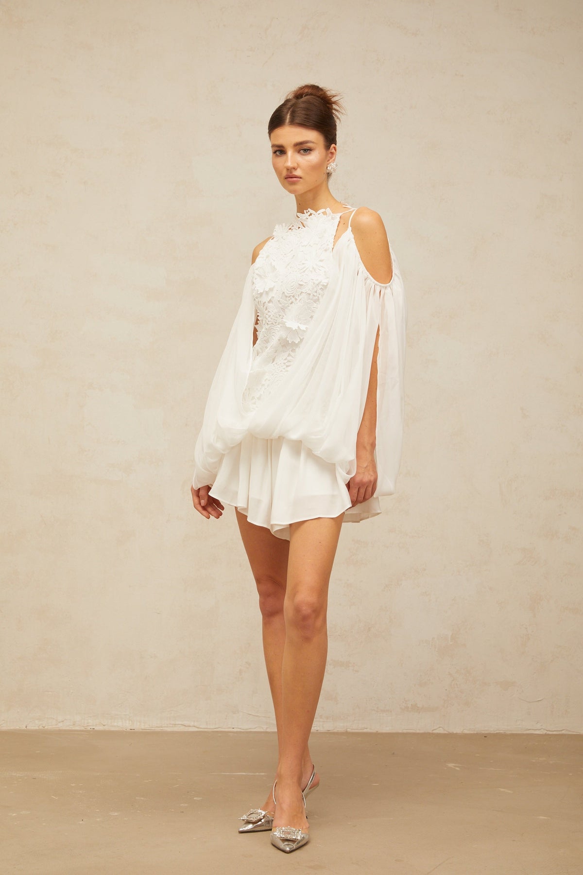 Mailys white floral-lace voile top & shorts matching set