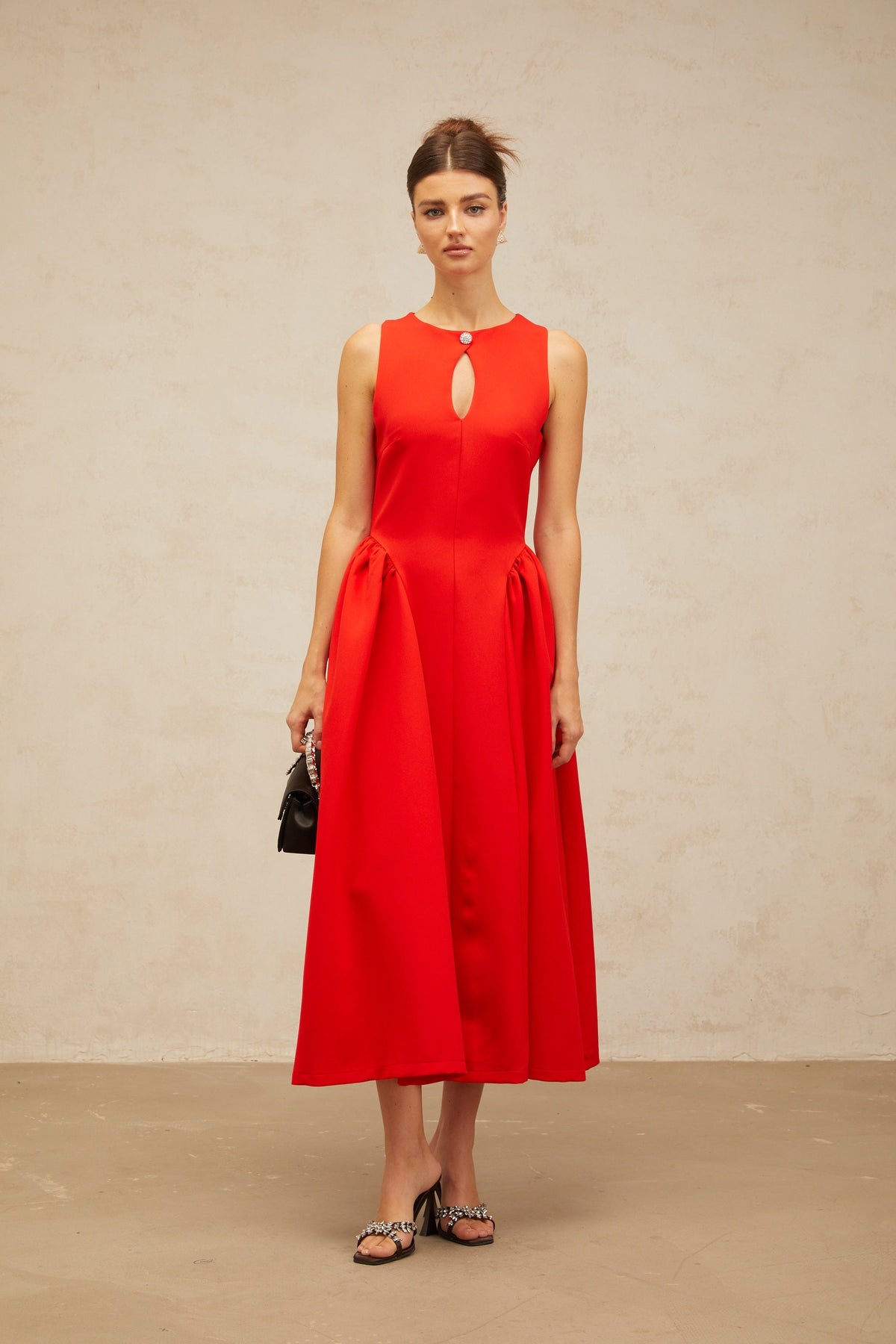 Narcisse red keyhole sleeveless midi dress