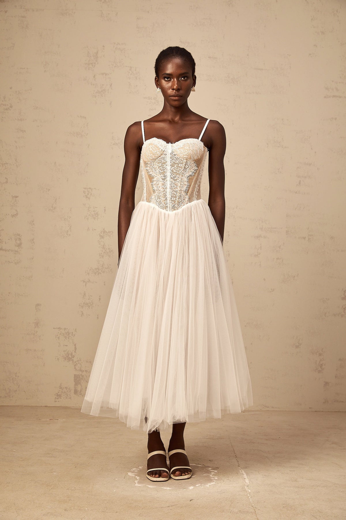 Nolwenn white lace bustier tulle midi dress