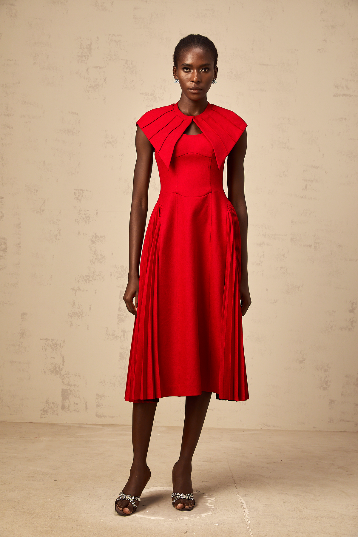 Amaryllis red cape-design pleated midi dress