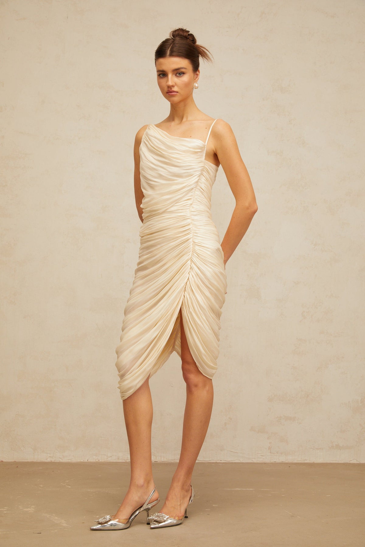 Lison glossy ruched midi dress in Light-yellow
