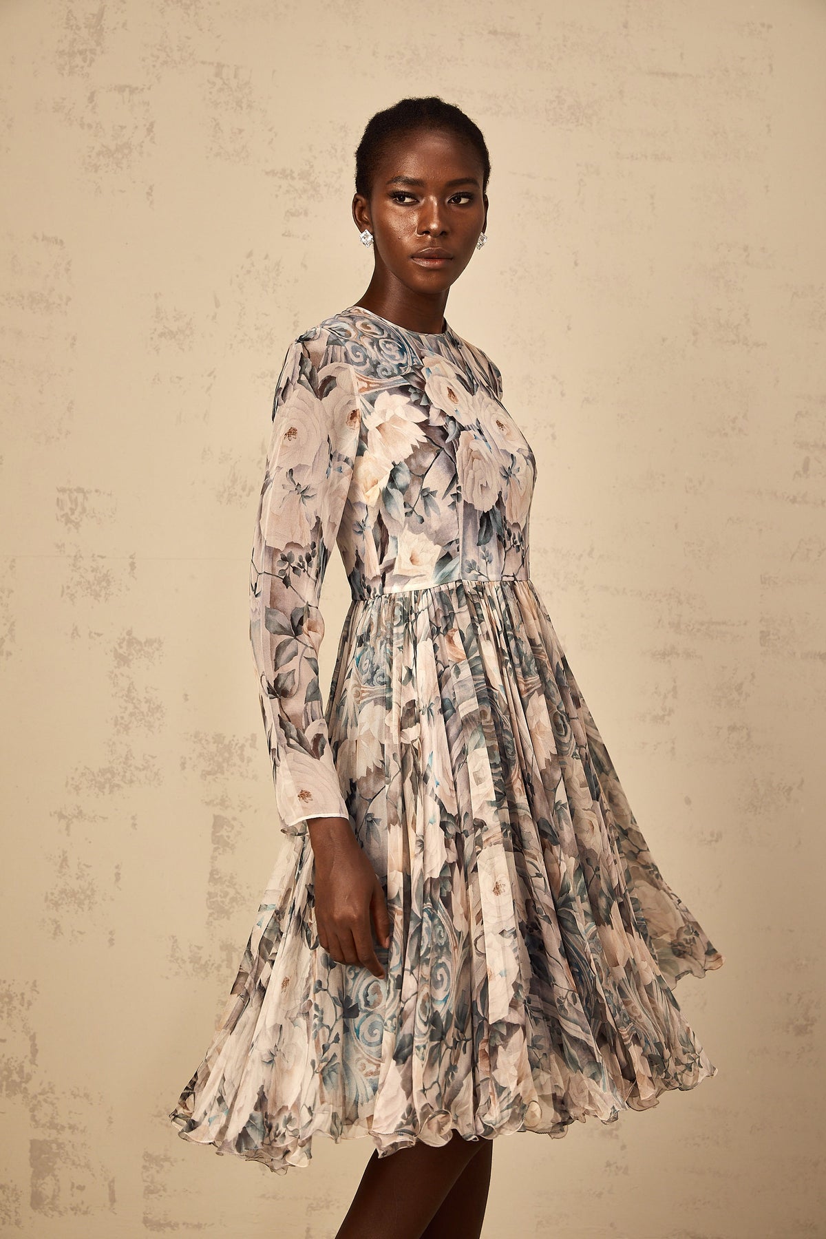 Mélanie Floral Print Pleated Chiffon Midi Dress (Final Sale-US Only)