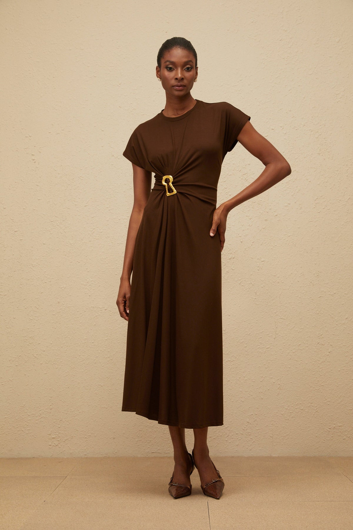 Ophélie Brown Gathered Keyhole Midi Dress