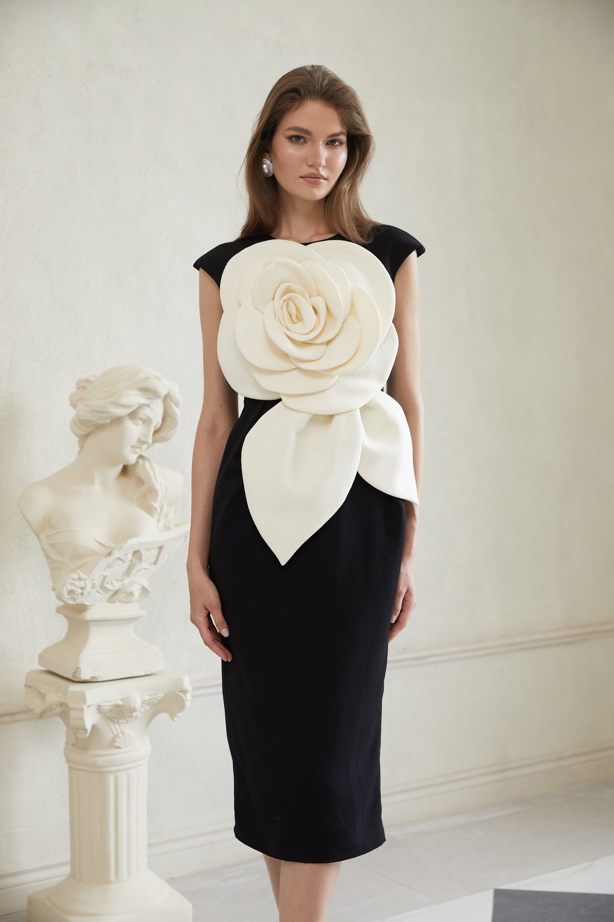 Aurélienne Black 3D Petal Pencil Midi Dress