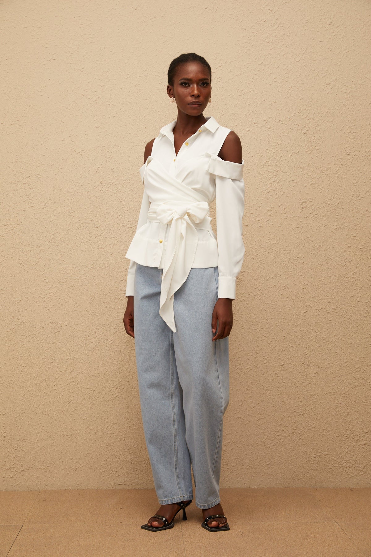 Valérie White Cold Shoulder Self Tie Shirt