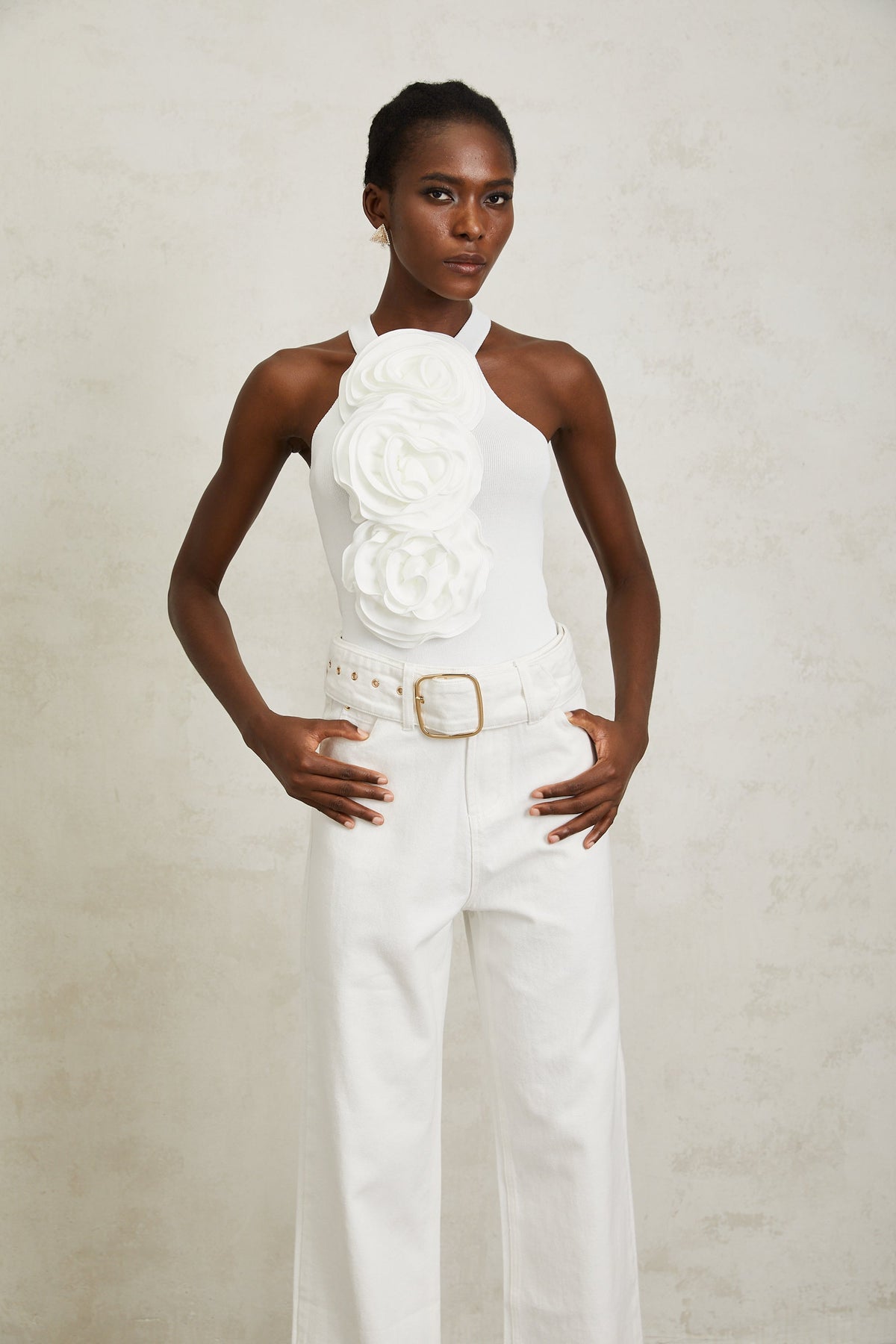 Nolwenn White 3D Petal Knit Top