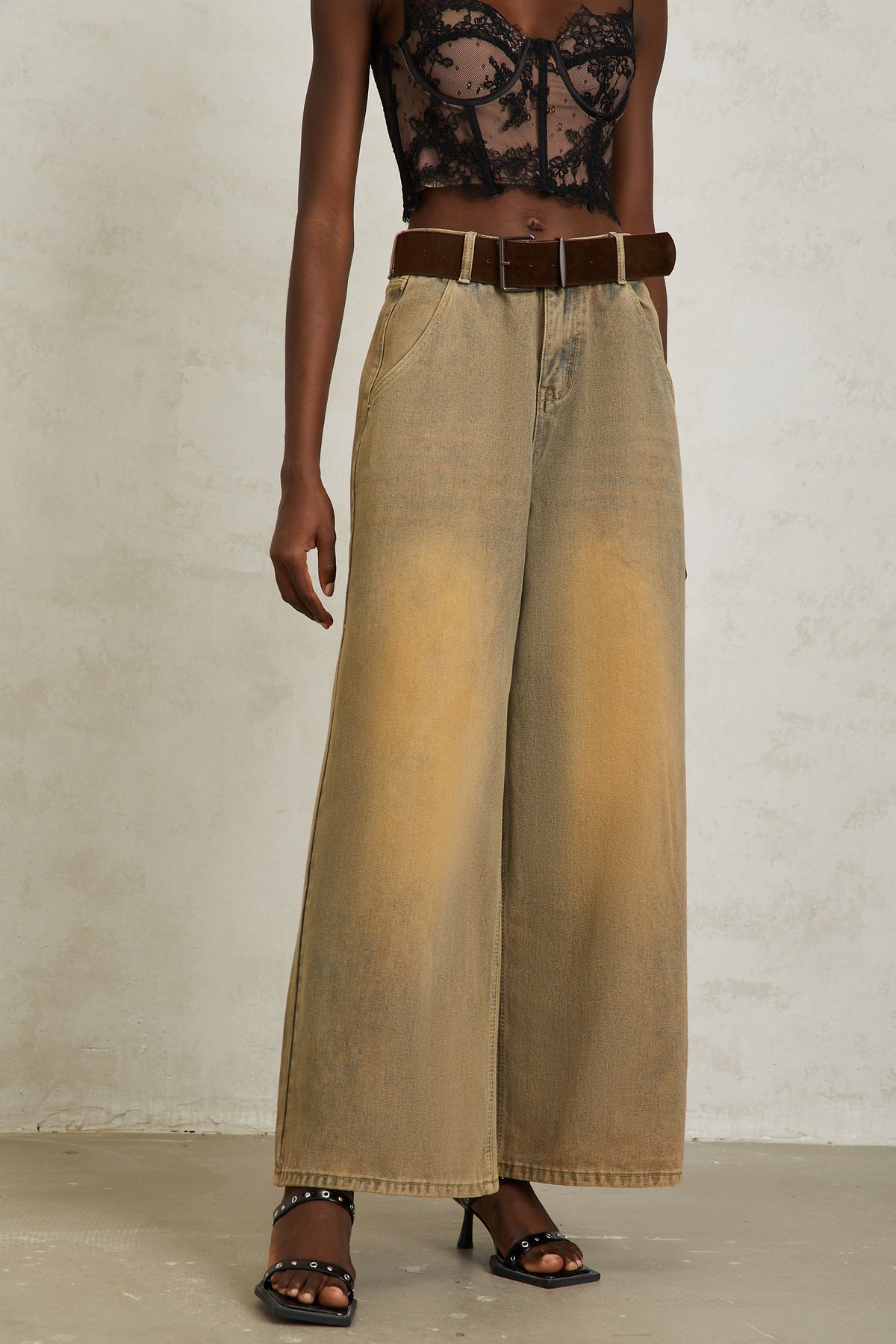 Loanne Light Blue Faded Denim Jeans