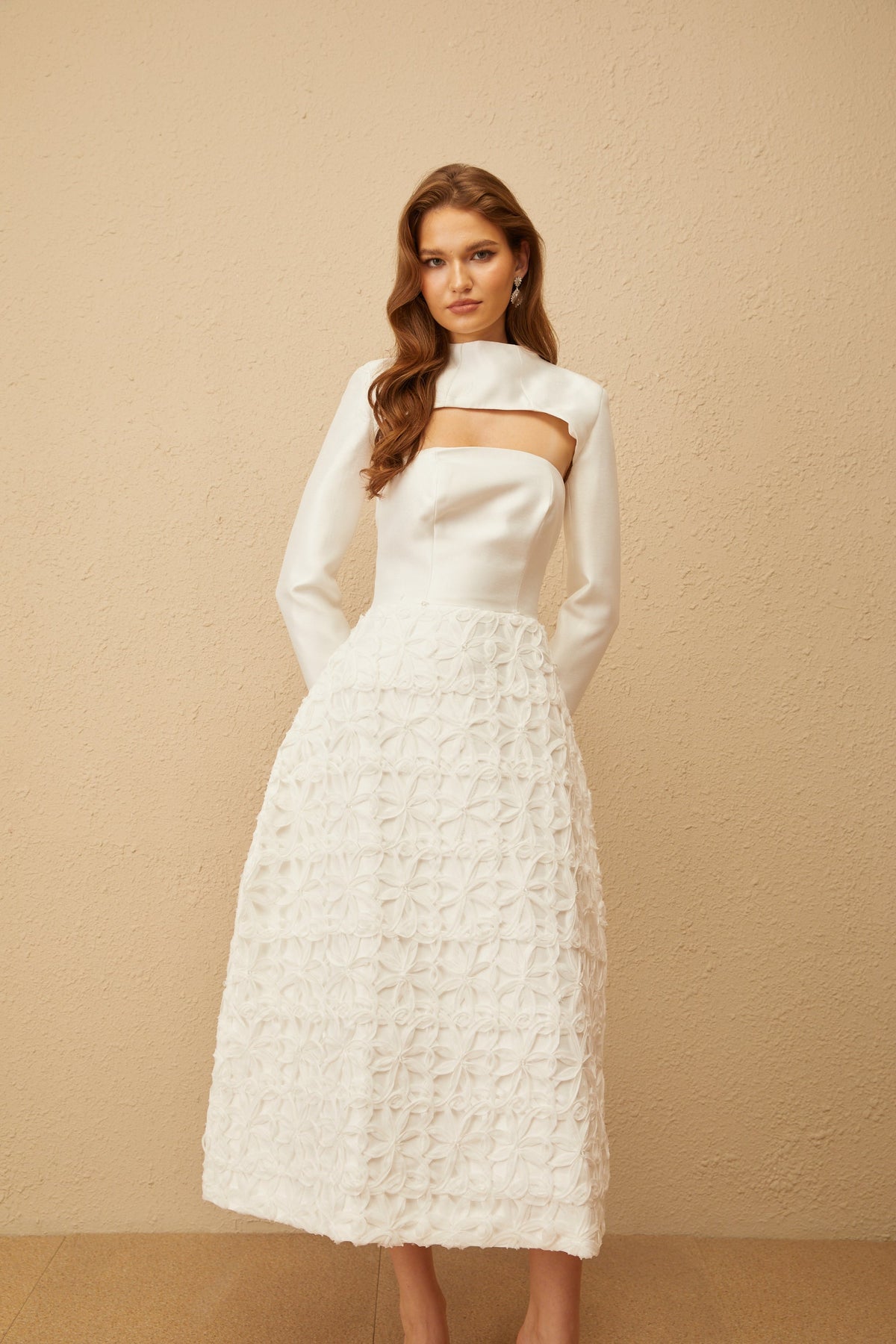 Dulcie White Floral Jacquard Shawl & Dress Set (Final Sale)