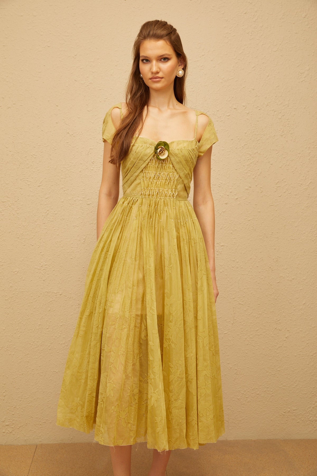 Béryl Green Floral Jacquard Midi Dress