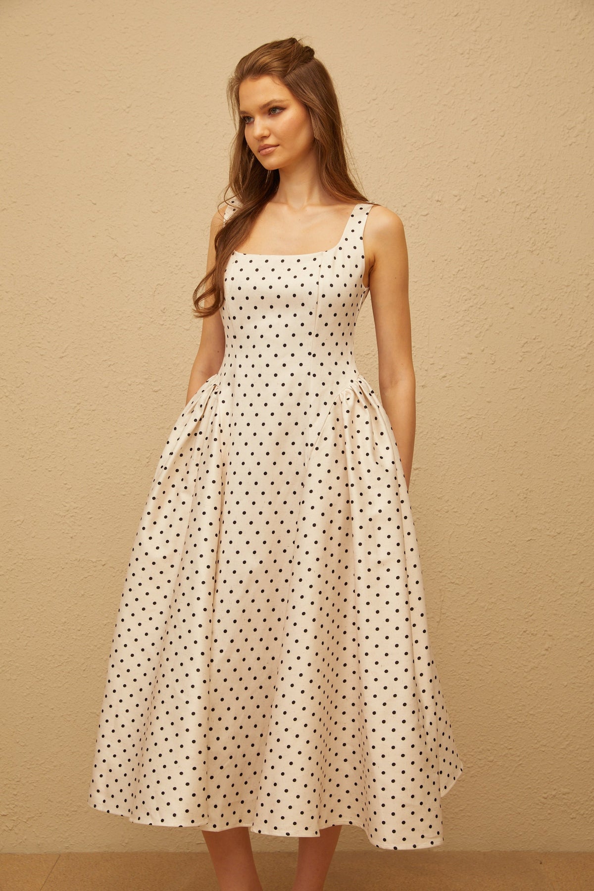 Geneviève White Polka Dot Midi Dress
