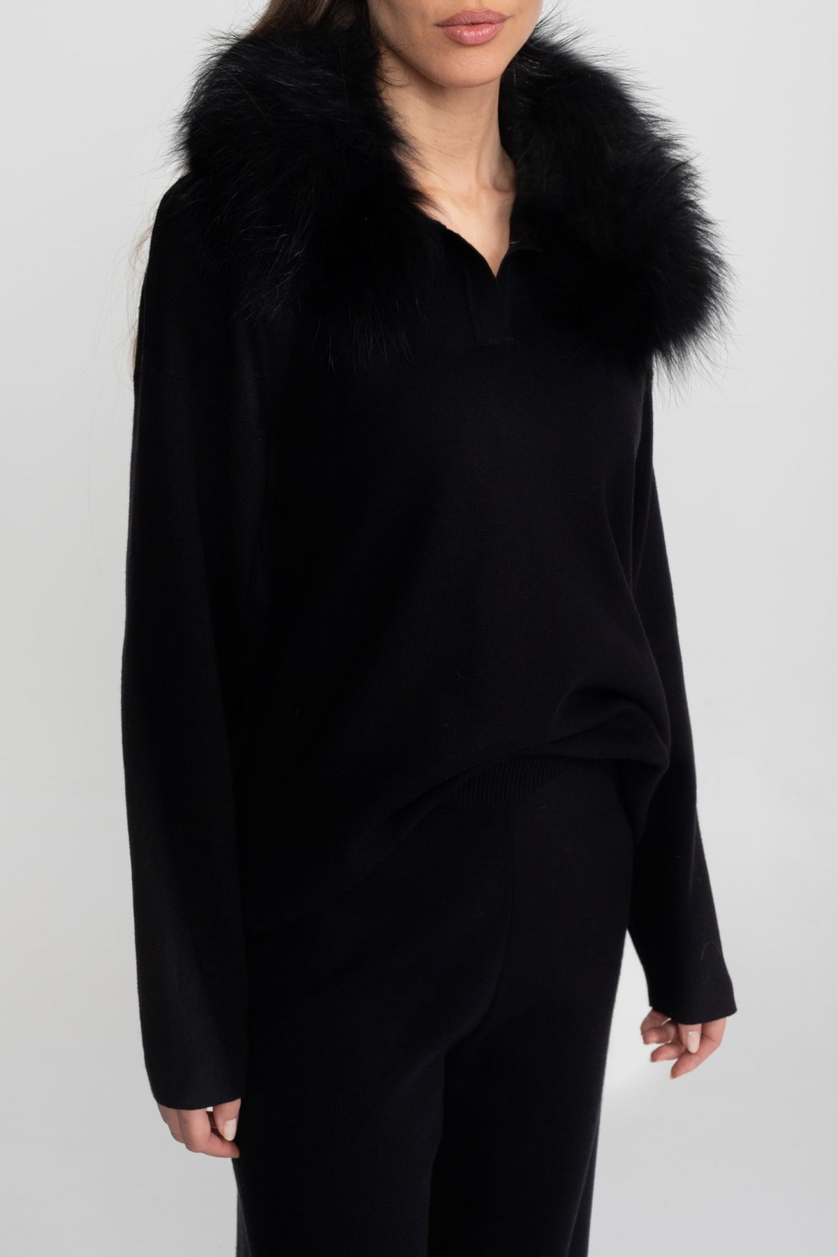 Knit Lounge Co-Ord Set with Fox Fur Collar – Black