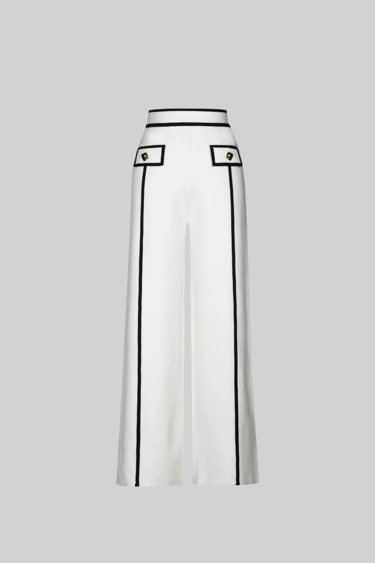 Tailored Ensemble With Contrasting Trim - White