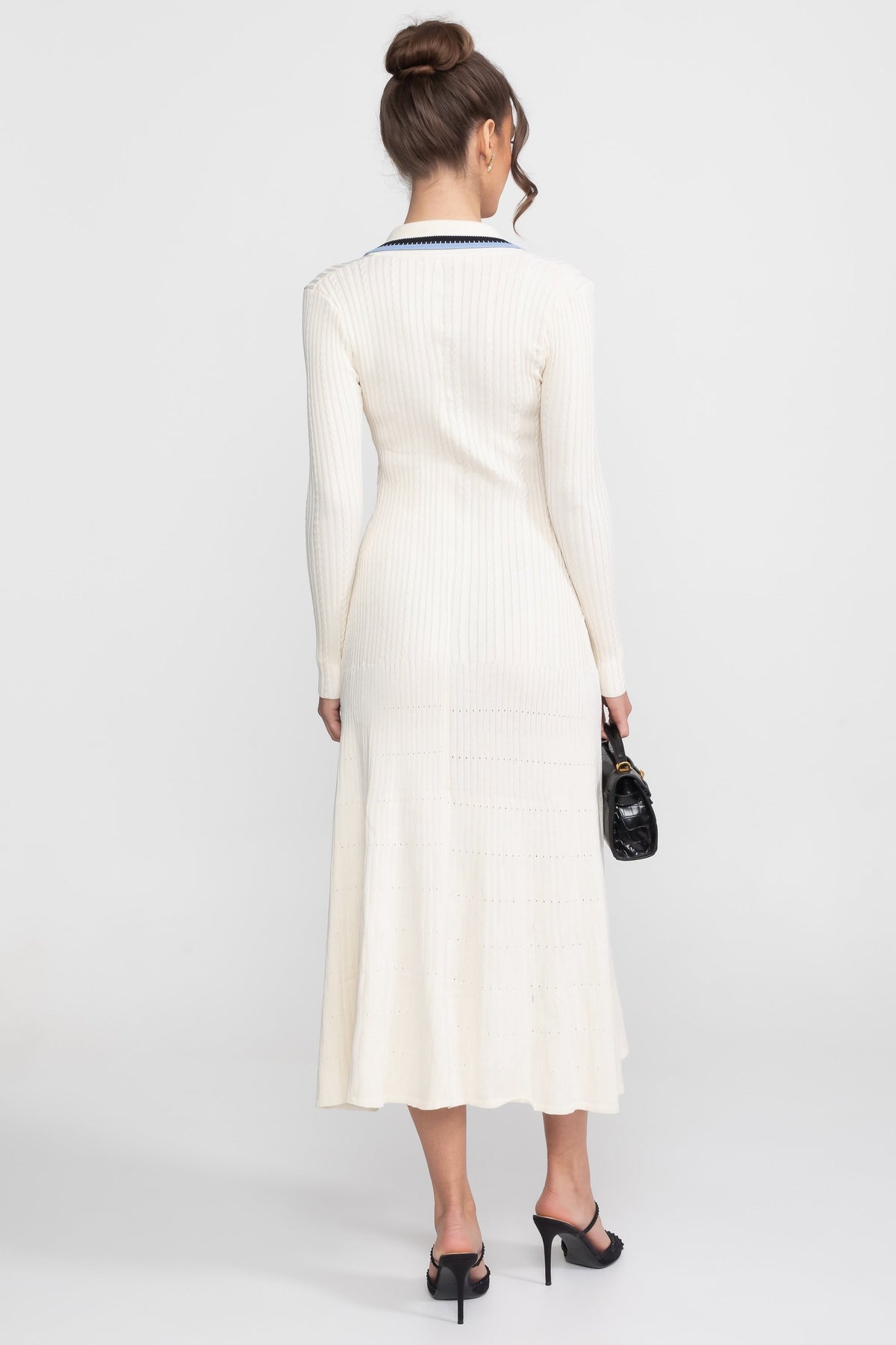 Long Sleeve Knit Midi Dress With Polo Collar And Monogram Patch - Ivoire