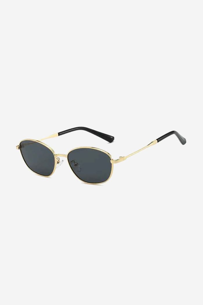 Slim Oval Sunglasses with Lightweight Metal Frame – Black/Gold