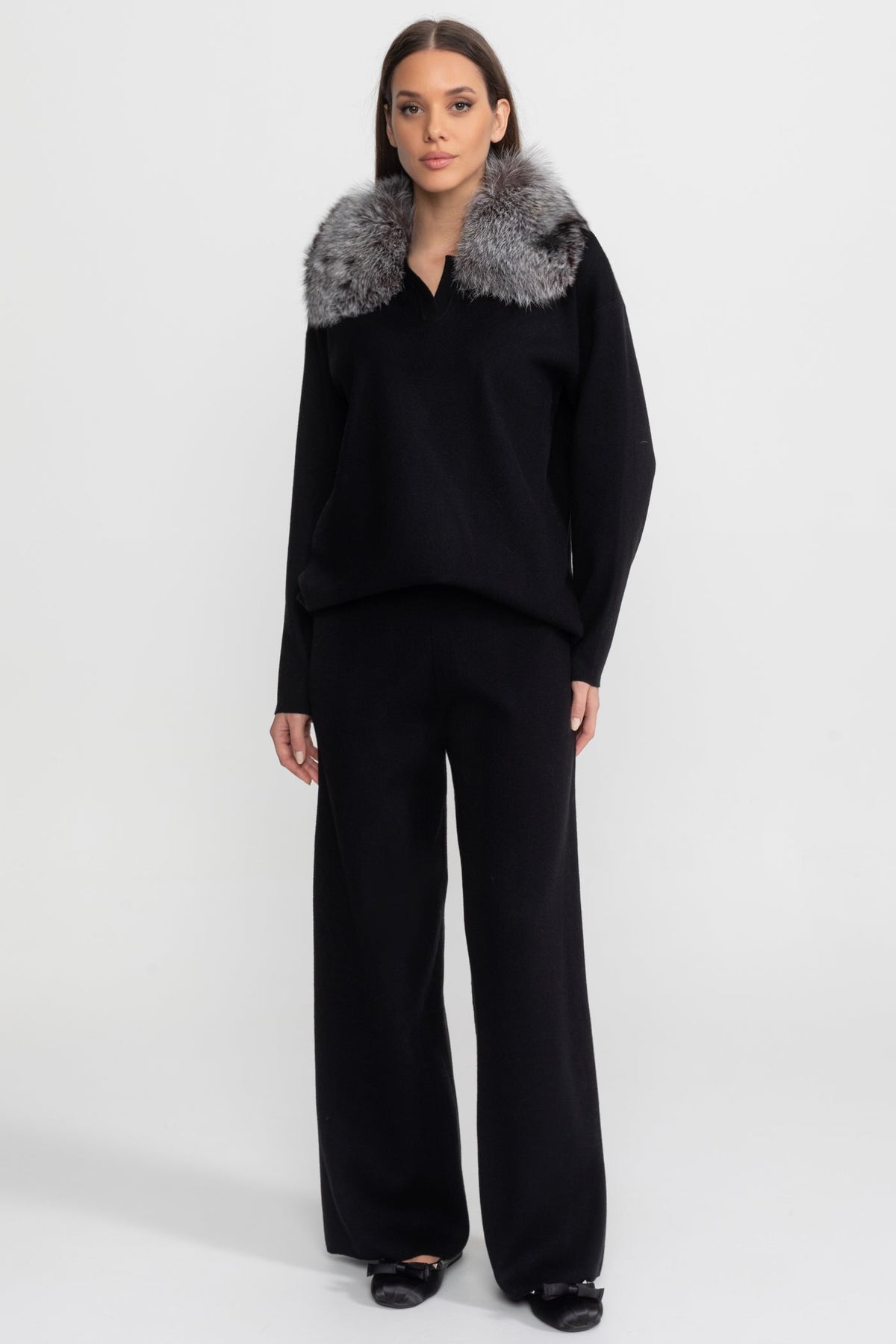 Knit Lounge Co-Ord Set with Fox Fur Collar – Black/Grey