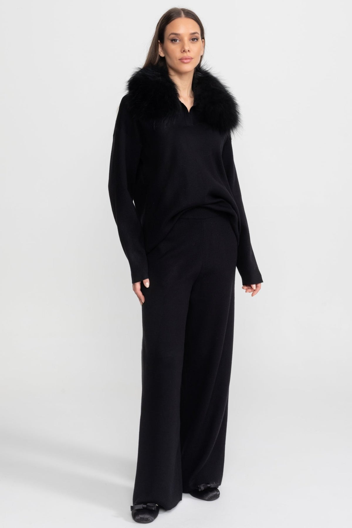 Knit Lounge Co-Ord Set with Fox Fur Collar – Black