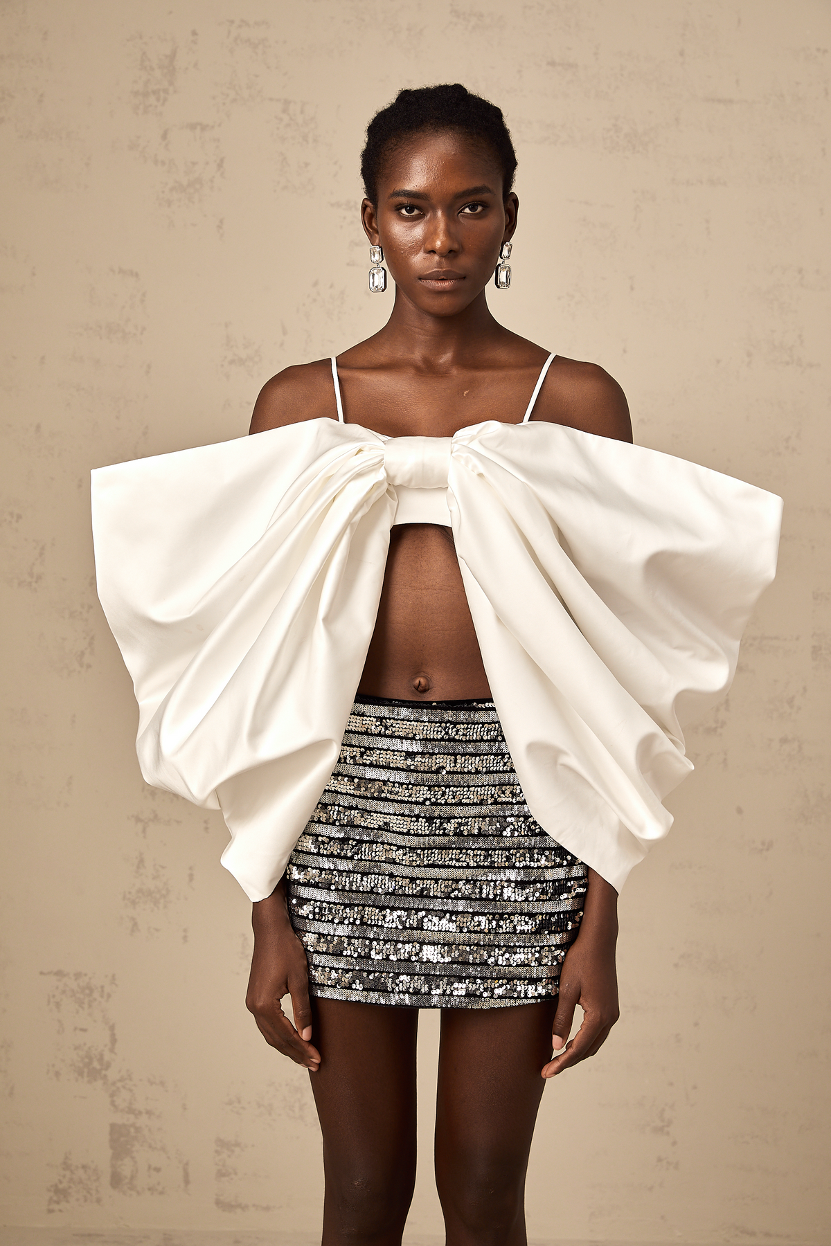 Solène bowknot scoop-back top in White