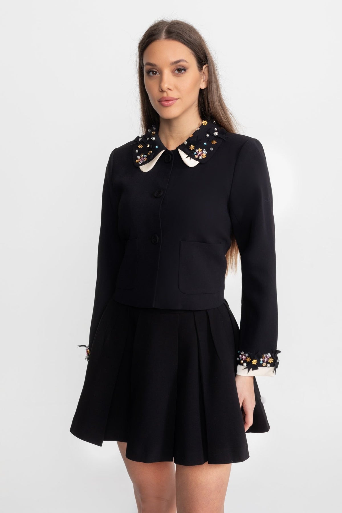 Tailored Cropped Jacket with Embellished Collar and Cuffs – Black