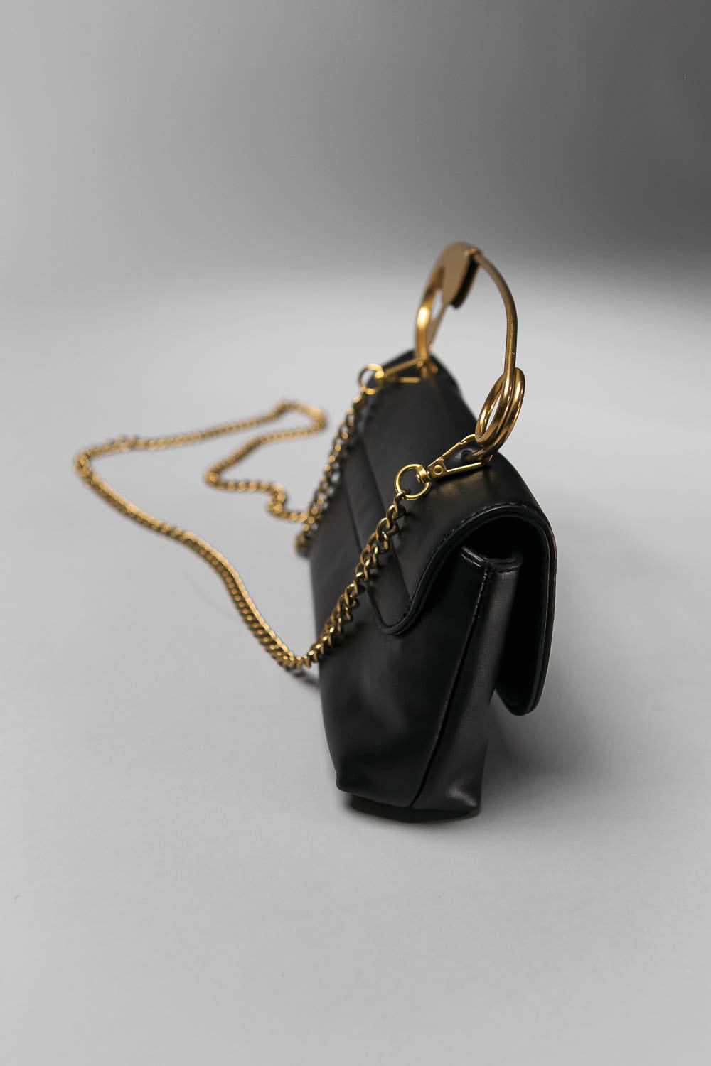Pin bag with shoulder strap - Black